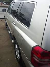 A picture of SHARP AND CLEAN HIGHLANDER ENGINE UNTAMPERED AC CHILLING PRICE 4M