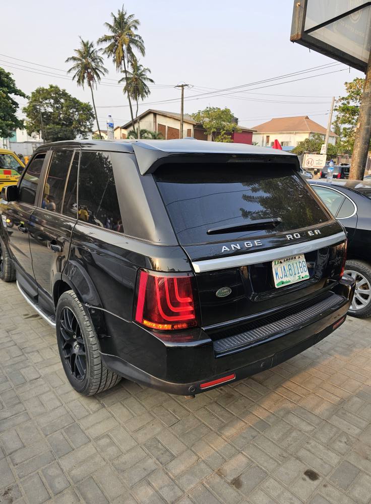 A picture of 2009 Range rover sport