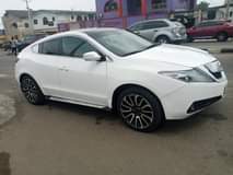 A picture of 2010 Acura ZDX Nigerian used Clean interior Excellent condition 4