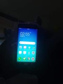 A picture of Oppo f1s inauzwa