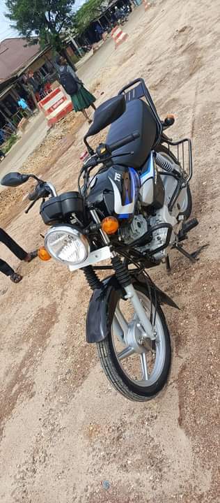 A picture of Bei MILIONIMBILI LAKISITA 2 6 MNUNUZI PIGA CM PUNGUZA MASWALI