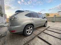 A picture of Super Clean Registered Lexus RX330 full option