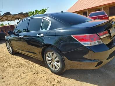 A picture of DISTRESS SALE NOW RUSH OOOO Extremely super sharp Honda Accord