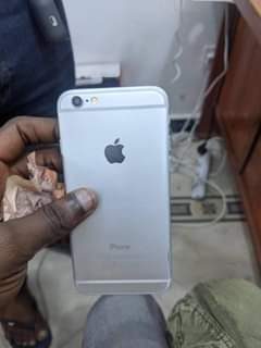 A picture of iPhone 6plain