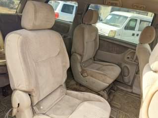 A picture of Awoof 2006 7 Toyota