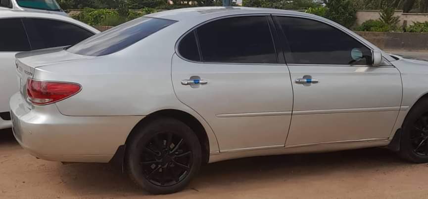A picture of Fastest Fingers Extremely Clean Registered 05 06 Lexus ES 330