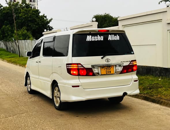A picture of TOYOTA ALPHARD DXW