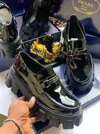 A picture of Fashion shoes