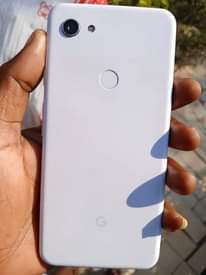 A picture of Google pixel 3a xl GB 64 Ram GB 4