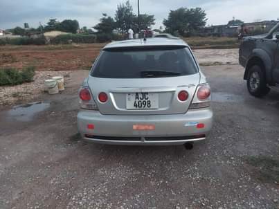 used toyota altezza