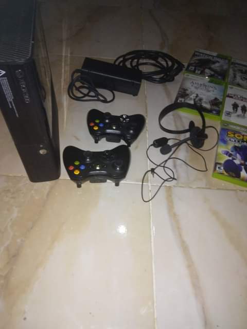 XBox: For Sale Jamaica