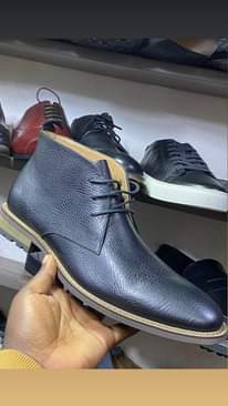 A picture of The shoe store