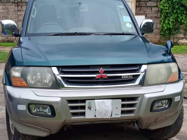used mitsubishi pajero