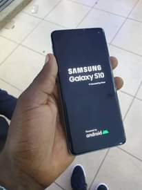 A picture of Samsung galaxy S10cracked 128gb 8gbram At 320k Swaps with topups