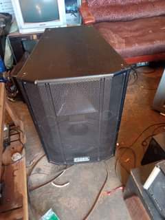A picture of Fidek top speaker