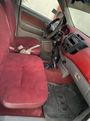A picture of Toyota Hilux 2008 model