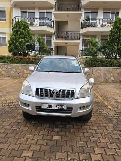 A picture of 2009 Toyota Land cruiser 4wd