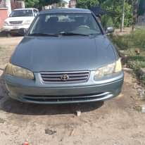 A picture of Toyota Camry drop light