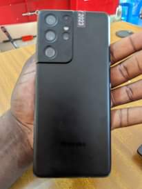 A picture of Samsung s21 ultra 128gb ram 12gb