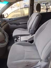 A picture of Toyota Sienna 2004 model 4 sale clean body and clean