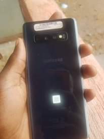 A picture of Samsung S 10