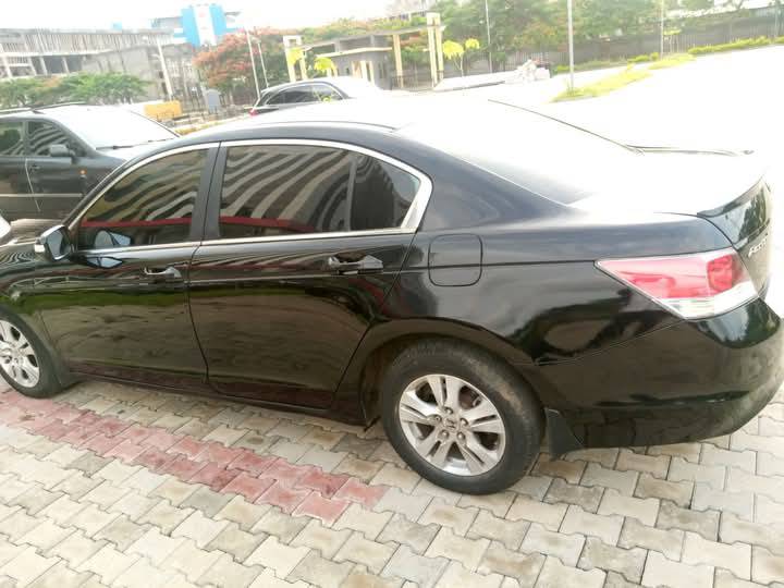 A picture of Honda Accord 2009