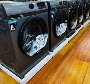 A picture of Hisense front loaders washing machines