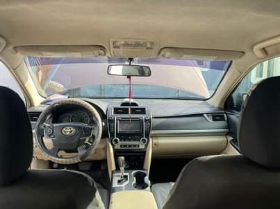 A picture of Belgium Grade 2013 Toyota Camry with sound 4plugs engine