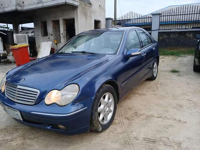 A picture of C200