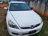 A picture of Honda accord tuks