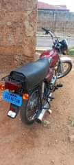 A picture of Bajaj chincheng