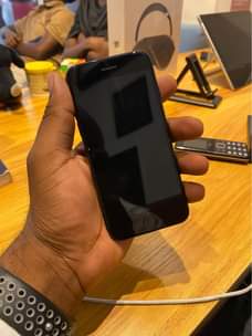 A picture of IPHONE 7 128Gb 