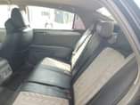 A picture of 08 Avalon ship Engine gear Neat body and interior AC