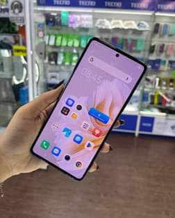 A picture of New tecno camon 20pro at 380000 call on 0753430863