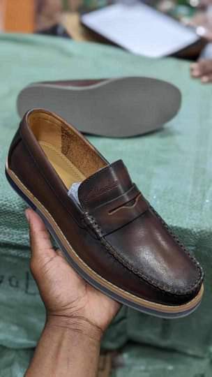 A picture of Good Quality Moccasins at 150K