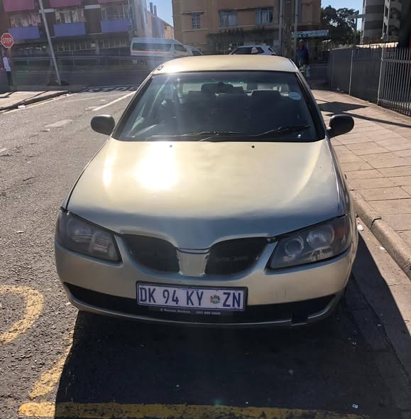 nissan almera