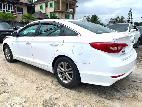 A picture of Distress sale 2017 Toks Hyundai Sonata Price 14mm Reverse Camera