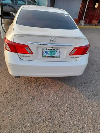A picture of Registered lexus ES 350