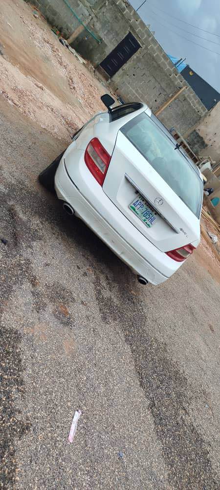 A picture of Benz c300 location Maryland good condition Call 07065814815 dealers makert