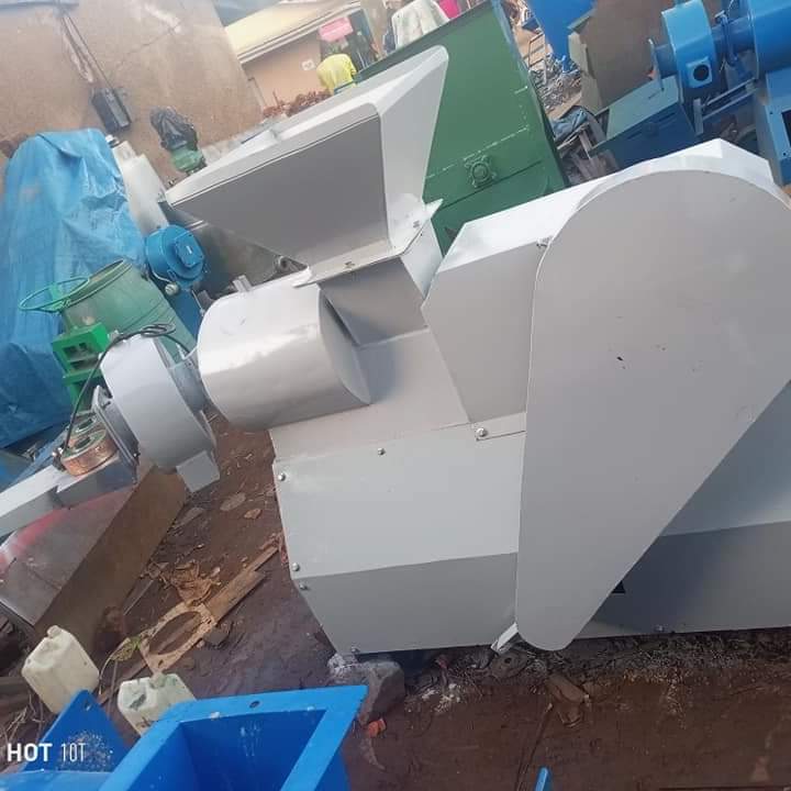 A picture of Soap machine 0776961667