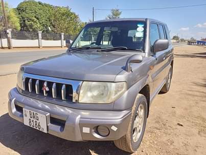 used mitsubishi pajero