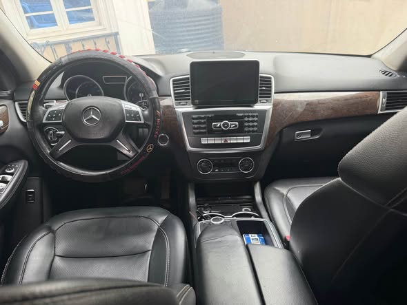 A picture of Available DISTRESS SALE 2014 Mercedes Benz Gle350 upgrade Everything working