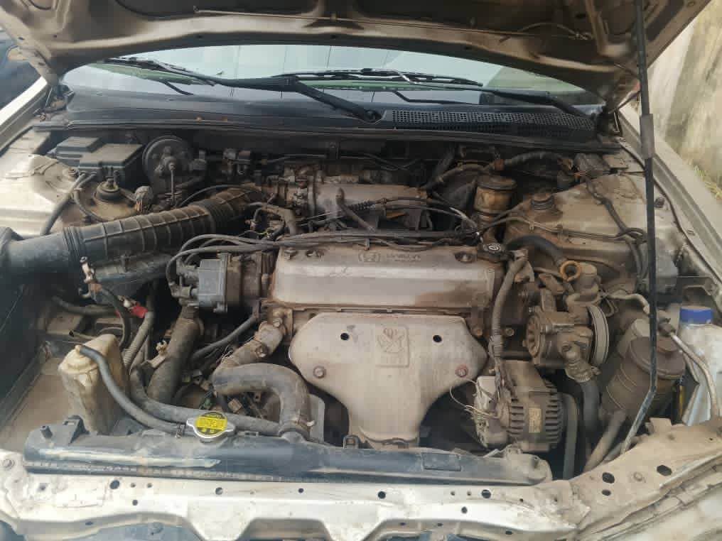 A picture of Honda 09063393963