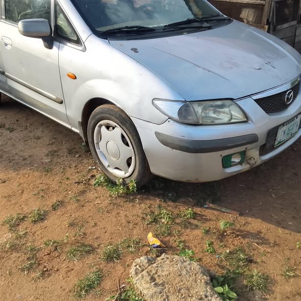 A picture of Mazda primecy