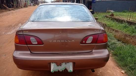 A picture of 1999 Toyota Corolla. Call 08060601456.