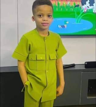 A picture of Suits and kaftan