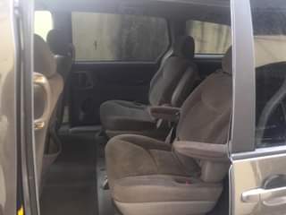 A picture of Toyota Sienna 2005