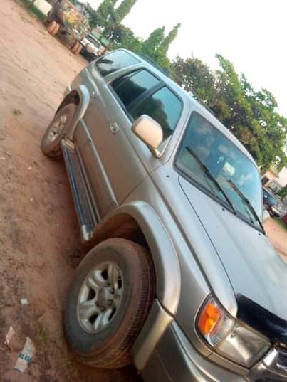 A picture of Toyota 4Runner for sale untempered engine gear is okay price
