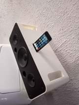 A picture of Apple Ipod IPhone Duck player and Wifi enabled 8gb Ipod