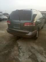 A picture of Toyota Sienna 2003 Model